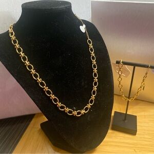 Elegant Gold Chain Necklace and Bracelet Set